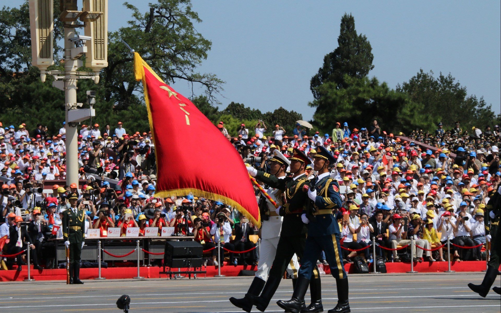 FB体育登录入口-【穆基·贝茨的领军能力】道奇队核心状态爆棚，穆奇-贝茨