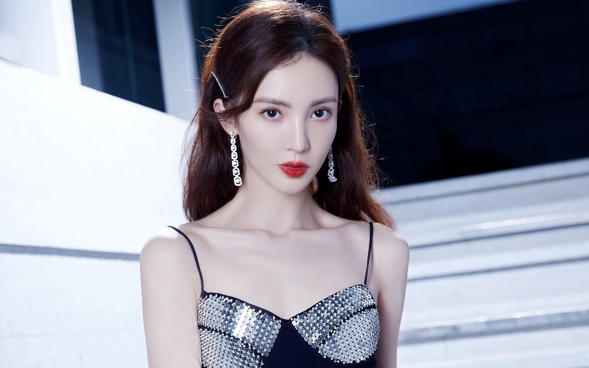 FB体育入口-中国男篮为何在篮板保护上持续吃亏，中国男篮为什么不规划球员